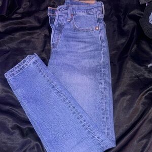 Size W24 L30 501 Levis Great condition only worn once